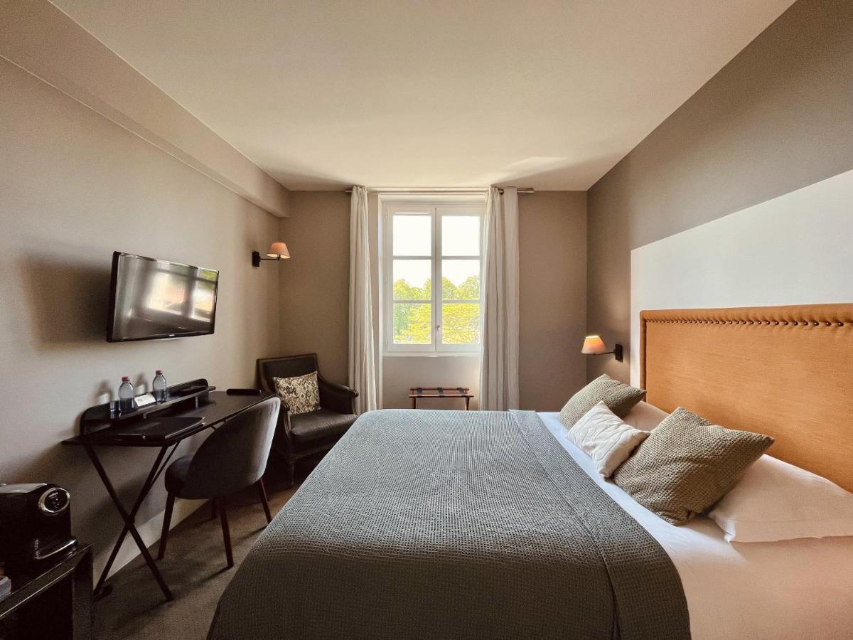 Hotel Des Basses Pyrenees - บาย็อนน์ ภายนอก รูปภาพ